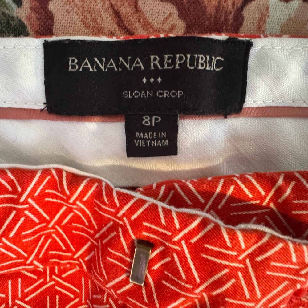 Banana Republic Red Geometric Sloan Crop Pants